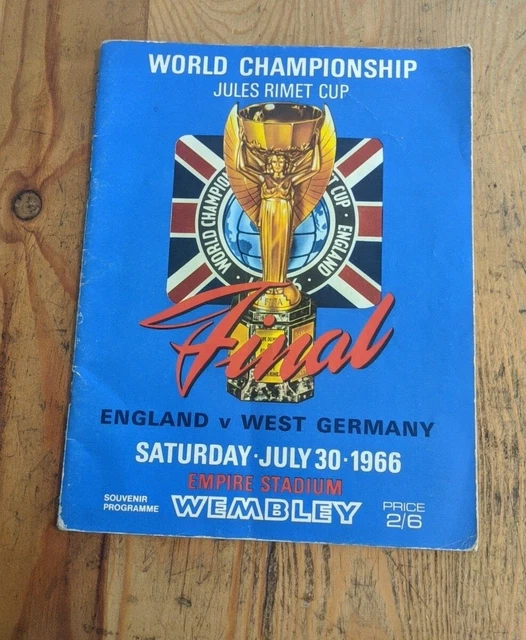 ROCKWELL CARD 2005 FOOTBALL WORLD CUP 1966 WC66 ENGLAND RFA 4-2 HURST MOORE