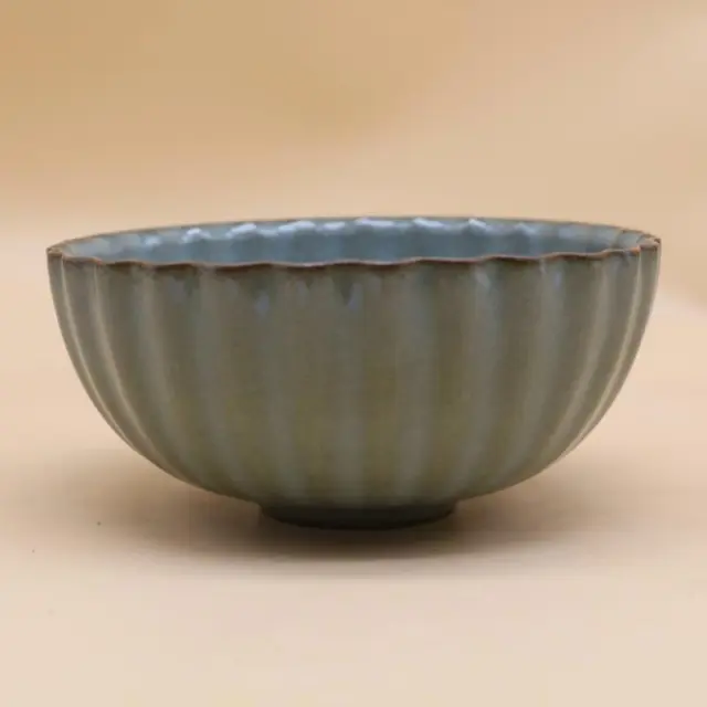 Chinese Song Longquan Kiln Celadon Porcelain Flowers Shape Bowl 5.2 inch