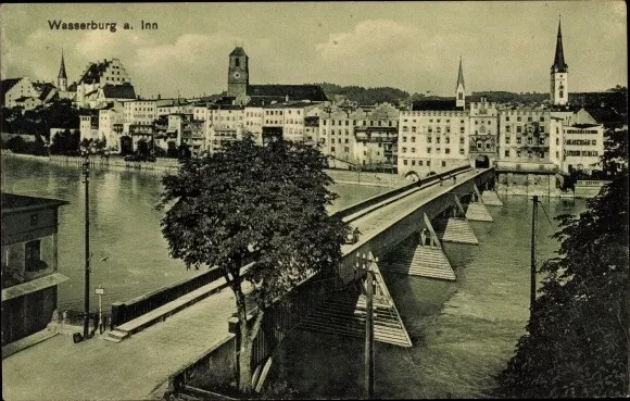 Ak Wasserburg am Inn in Oberbayern, Blick auf den Ort - 10368245