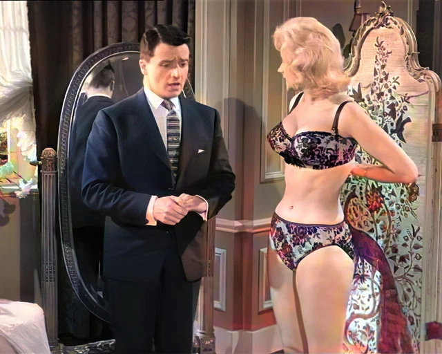 liz-fraser-carry-on-films-10-x-8-photograph-no-301-3-50-picclick-uk