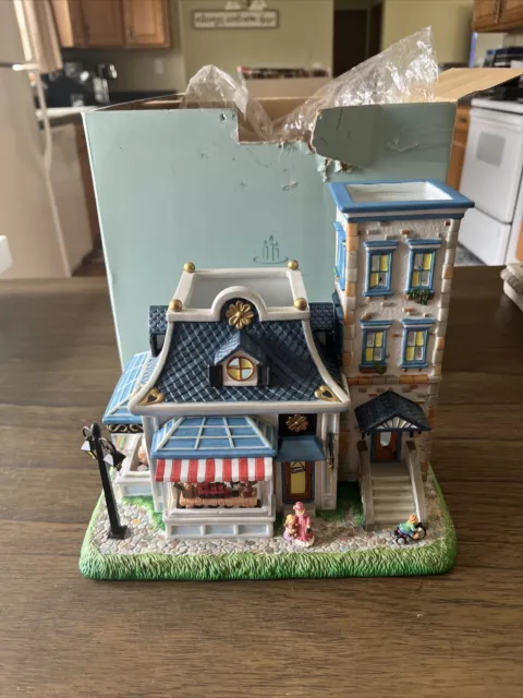 Vintage PartyLite Olde World Village Tealight House #6 Toy Shoppe P8198