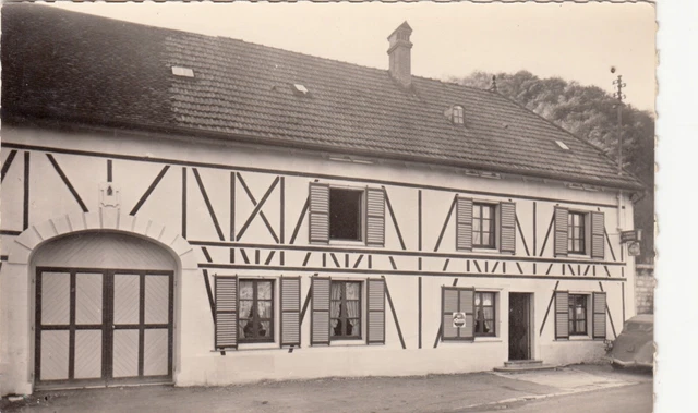 Carte postale ancienne DOUBS CLERVAL l'auberge des routiers
