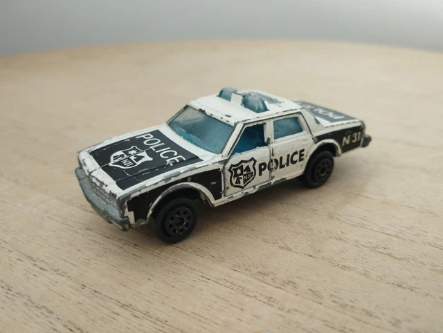 Voiture Miniature Majorette N°240 Chevrolet Impala Police - Échelle 1/69 - Occasion