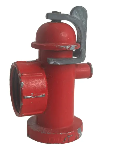 Vintage Tonka Suburban Pumper Toy Firetruck Cast Fire Hydrant Hose Attachment