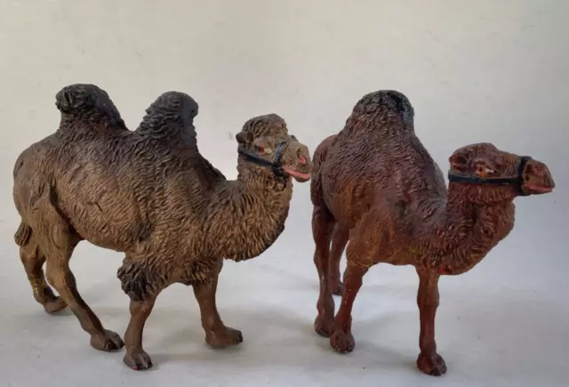 2x antikes Masse Tier Kamel Dromedar Spielzeug Zoo Krippe Elastolin/Lineol ~1925