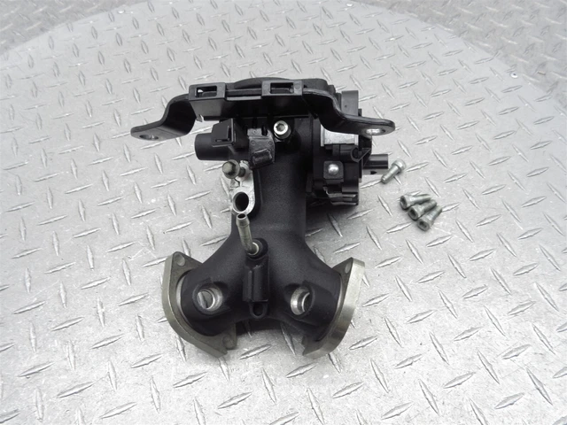 2016 14-16 Harley Davidson Street Glide FLHXS Intake Manifold Throttle Body OEM