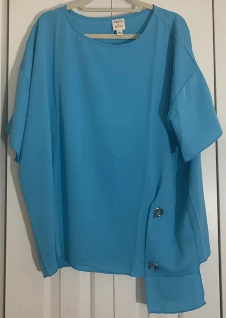 Truth + Style bright blue woven asymmetrical hi-low blouse Size 1X metal detail