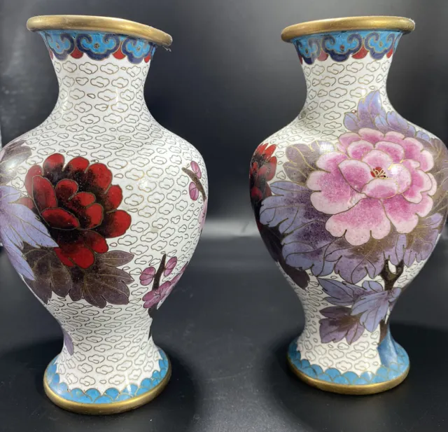 Antique, VTG Chinese, cloisonne, White Pinks Floral Design pair vases 7” JINGFA