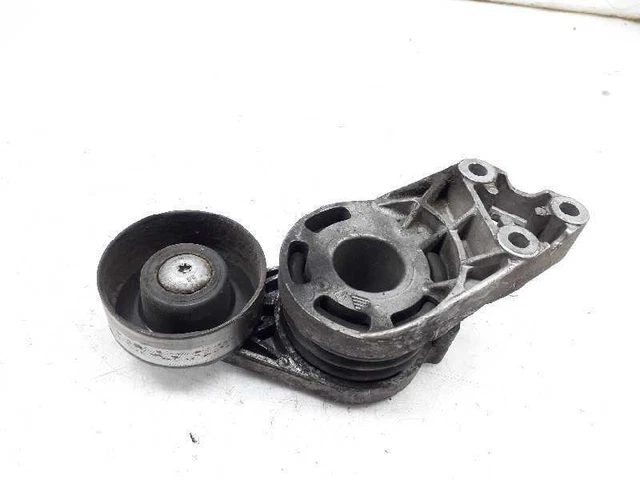 038903315E galet tendeur pour SEAT IBIZA II 1.9 D 1993 4479412
