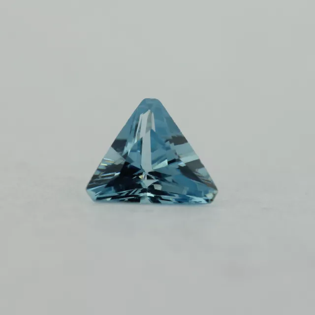 Pierre aigue-marine taille triangle lâche zircone cubique simple bleu pierre de naissance 2