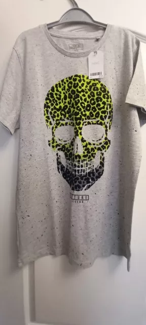 New boys skull t shirt age 16 years