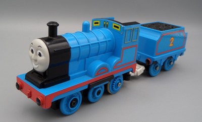 thomas tank engine battery operated