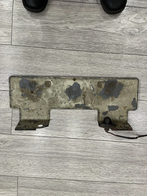 RANGE ROVER CLASSIC 2 Door Early Suffix Rear Number Plate Mounting £100 ...