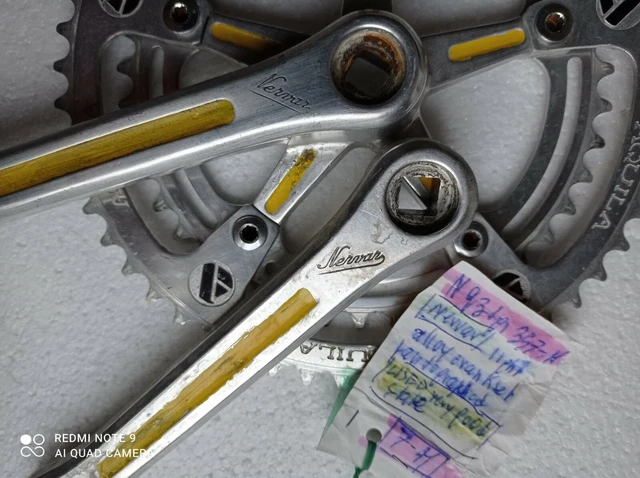 1 paire de manivelle de vélo en alliage d'aluminium pour réparation de vélo Argenté 1 paire de manivelle de vélo en alliage d'aluminium pour réparation de vélo Argenté