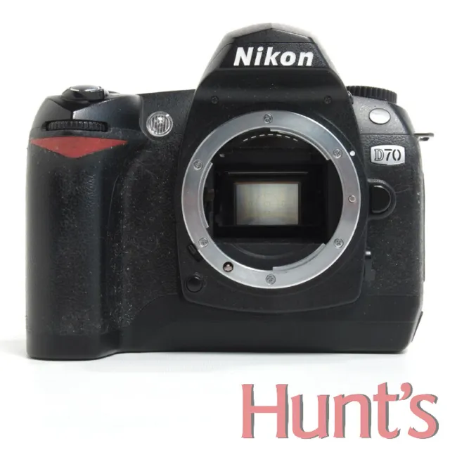 Nikon D70 Dx Format 6.1 Mp Digital Slr Camera Body  ** Please Read  **