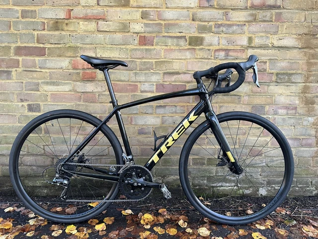 TREK DOMANE AL2 Disc Road Bike 400.00 PicClick UK