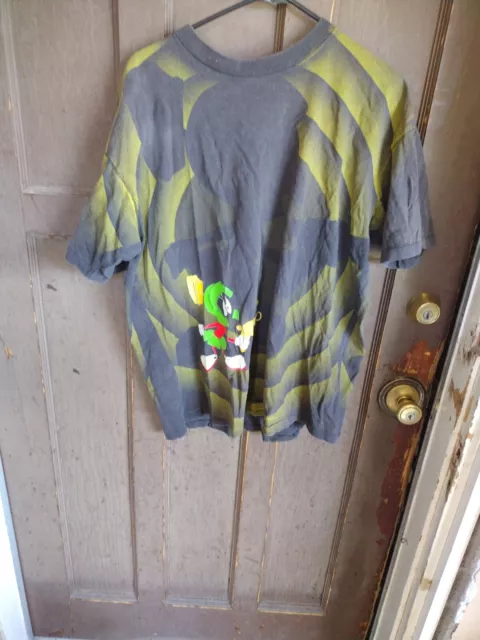 Vintage Looney Tunes Marvin The Martian Shirt