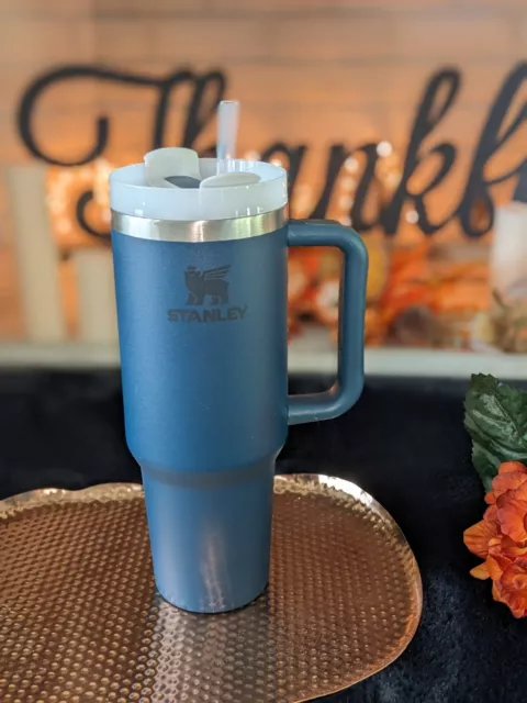 New STANLEY The Quencher H2.0 Flowstate Tumbler 40 oz Stormy Sea
