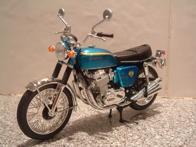 1:12 Honda Cb750 Super Four K K0 K1 K2 Fantastic Quality Model Candy Blue Green