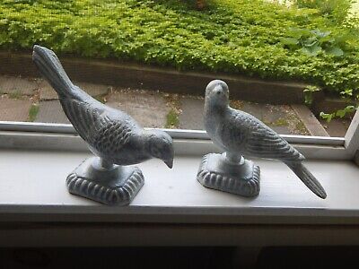 Vintage Heavy Pair Beautiful Cast Iron Doves, Figurines/Sculptures Rustic Patina