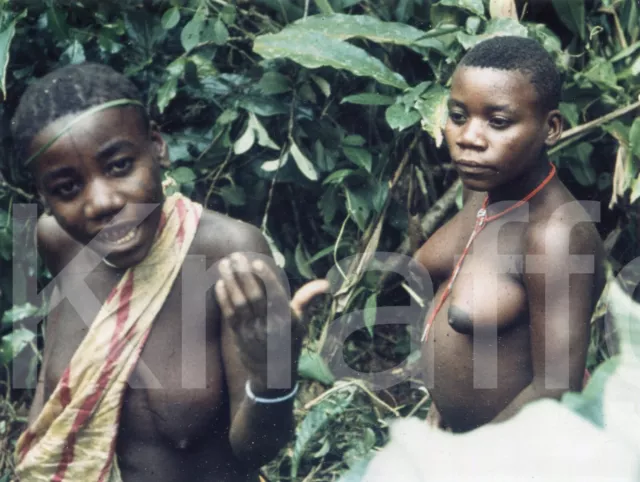 altes Foto Frauen im Grünen in Belgisch-Kongo, 1950er, 12x16cm