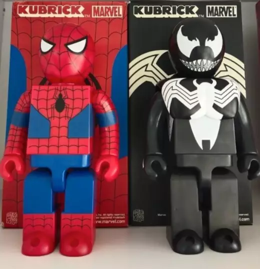 Figurine flexible de Venom Marvel Spider-Man Bend and Flex, de 15 cm, avec  accessoire de toile, pour enfants de 6 ans et plus
