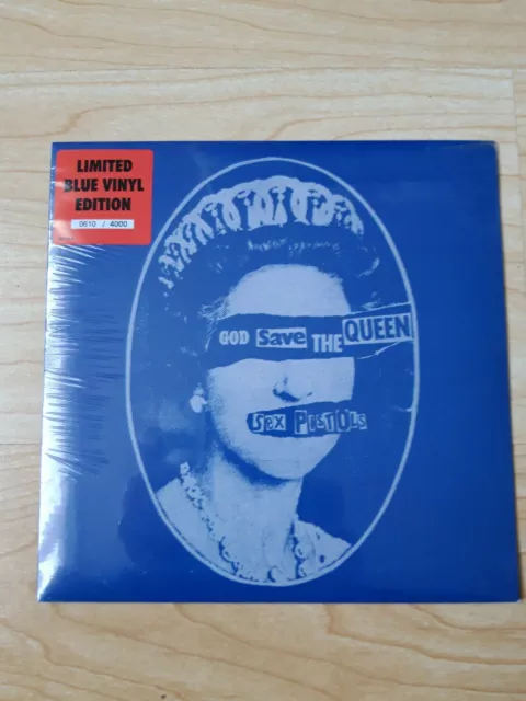 SEX PISTOLS GOD SAVE THE QUEEN 7" BLUE VINYL LTD EDITION 610 of 4000 *SEALED*