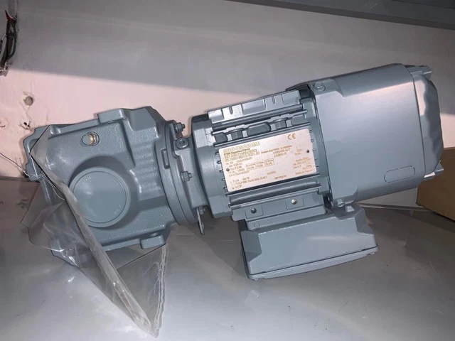 Serwomotor SEW S37 DRN71MS4/BE03 290W