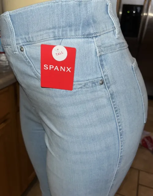 NWT New SPANX FLARE Denim pull-on Jeans 20348T-Retro Light Blue-Size Medium Tall