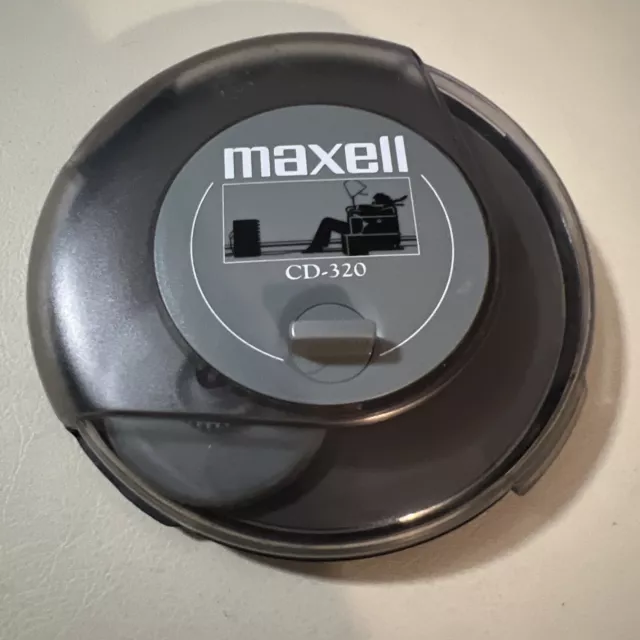 Maxell CD/CD-ROM Wet Disc Cleaner Model CD-320 for Compact Disc. (NO liquid)