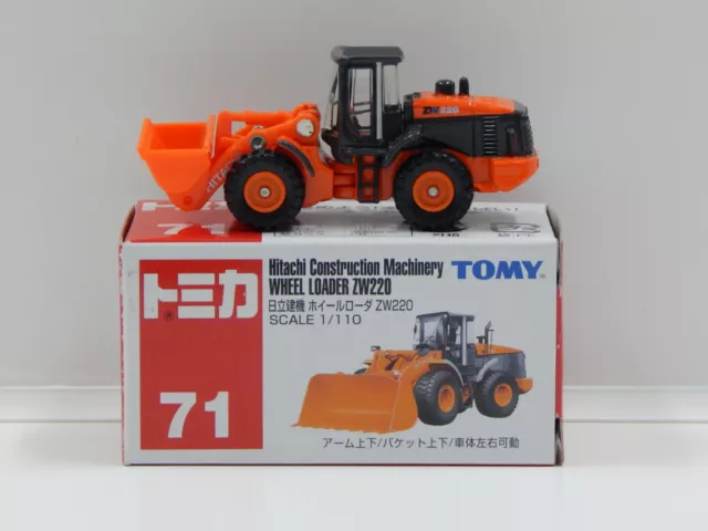 1:110 Hitachi Construction Machinery Wheel Loader ZW220 - Made in China Tomica 7