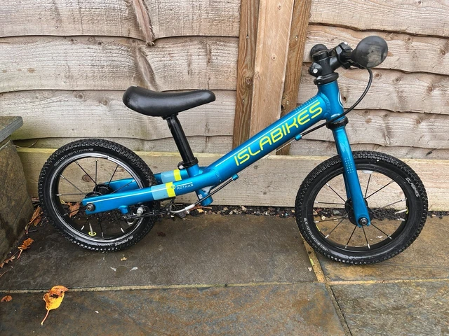 Isla balance store bike