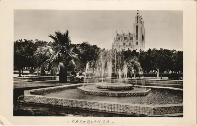 CPA AK CASABLANCA Fontaine et jardins de la Région Civil MAROC (23491)
