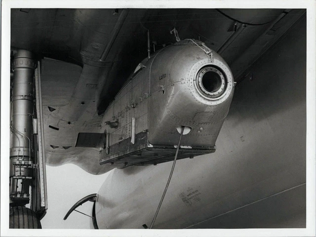 VICKERS VALIANT SUPER Sprite Rocket Engine Original Manufacturers Photo ...