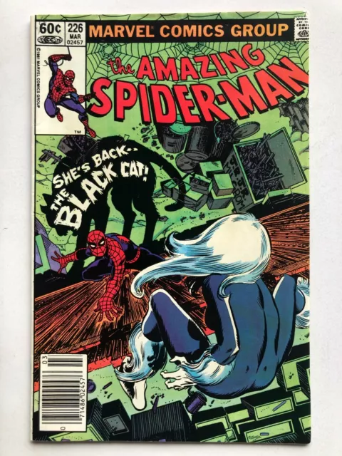 Amazing Spider-Man #226 Comic 1982 - Marvel Comics - Peter Parker Black Cat