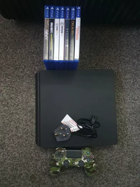 Sony PlayStation 4/PS4 Console With Controller, Power Lead & 7 Games CUH-2216A