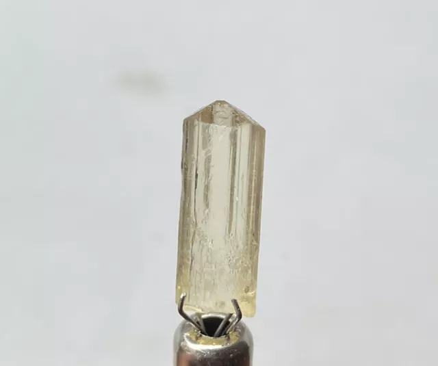 SKAPOLITH Kristall (1.1 Gramm) Yellow Scapolite Crystal, Tanzania