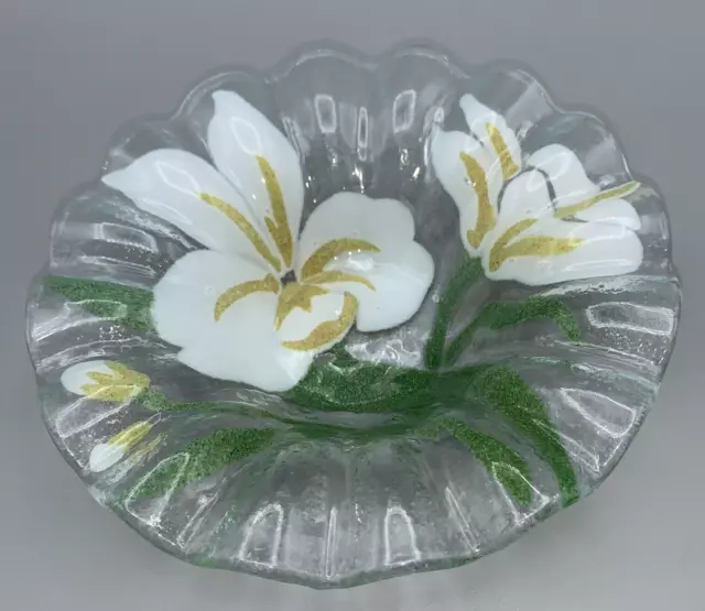 Sydenstricker Fused Art Glass Bowl Ruffled Edge White Floral 6 1/2 IN