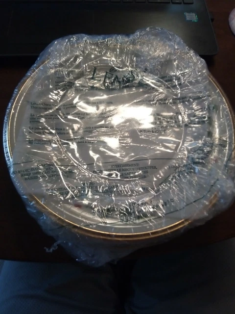 Set of 4 NEW IN BAG Salad Plates Lenox Holiday "Dimension" 8 1/8" Gold trim