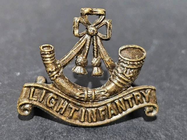 Light Infantry Icon BRITISH ARMY - Light Infantry Regiment - Collar Badge. Β£4.36 - PicClick UK