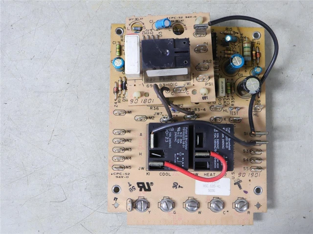 Carrier Bryant HH84AA017 Furnace Control Circuit Board HH84AA018 695-41