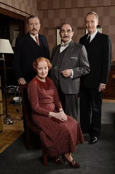 Poirot Unsigned 6" x 4" Photo - David Suchet, Hugh Fraser, Jackson and Moran *6