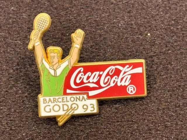 Pin's Ultra Rare Tennis Roland Garros – Signé Arthus Bertrand Paris