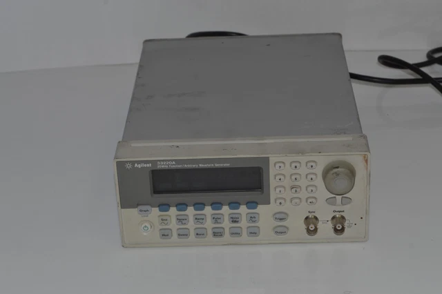 AGILENT 33220A 20 MHz FUNCTION ARBITRARY WAVEFORM GENERATOR  (QOR1)
