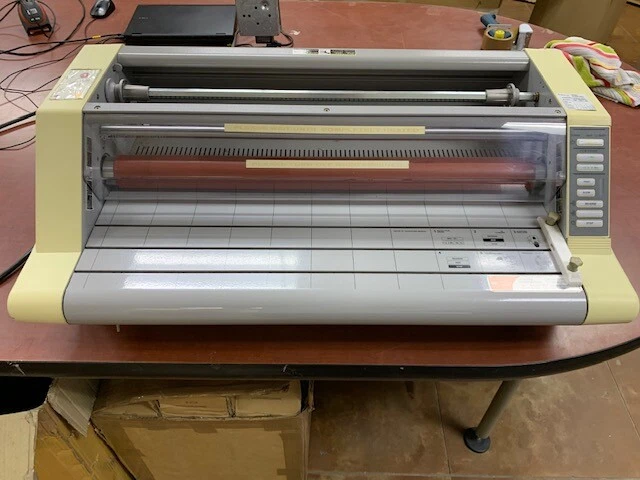 Image of GBC HeatSeal Ultima 65 on Ebay website