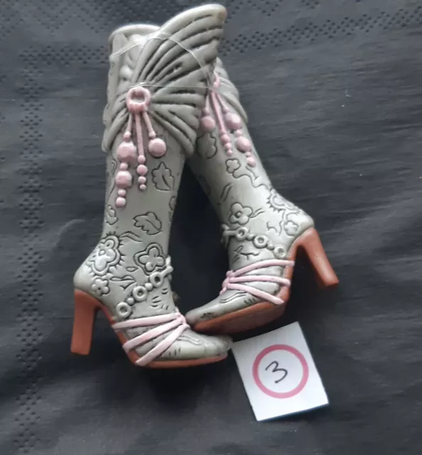 Barbie My Scene Doll Shoes Accessories