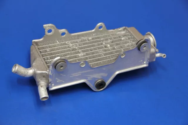 1994 92-94 CR125R CR 125R Right Side Cooling Coolant Radiator Housing Grille