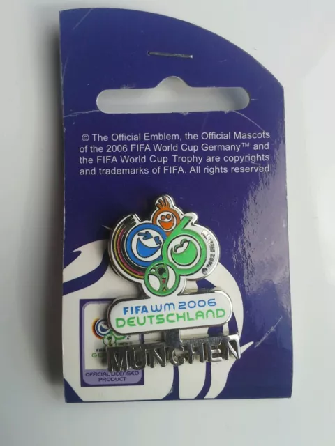 PIN ZUR FUSSBALLWM 2006 in Deutschland Logo mit Austragungsort