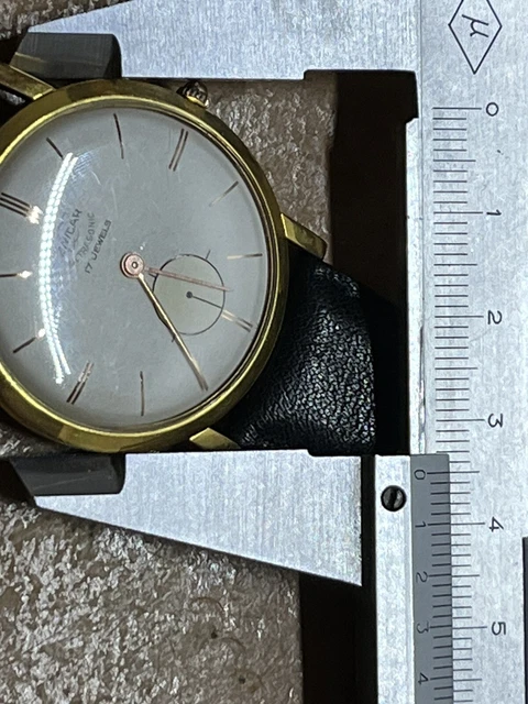 Montre Enicar ultra plate. 10