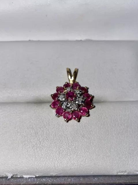 Vintage ESTATE Natural Round-Cut Ruby Diamond Solid 14K Gold Designer Pendant